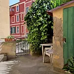 Beroni Su Due Livelli Bonassola
